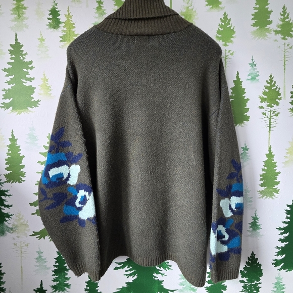 St. John's Bay Long Sleeve Floral Pullover Sweater - Picture 2 of 10